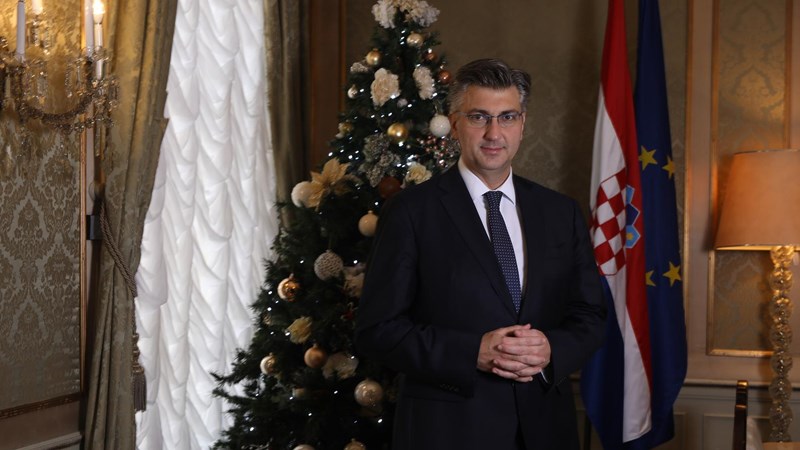 Plenković za Večernji list: Suprotno populistima, borim se da Hrvatska ide naprijed, a ne natrag